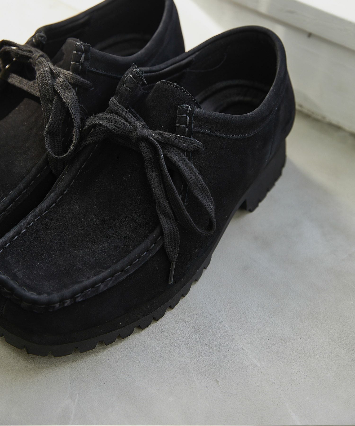 【OPENING ACT Vibramソールヌバックリアルレザーモカシンシューズ Vibram × OPENING ACT] Vibramソールヌバックリアルレザーモカシン