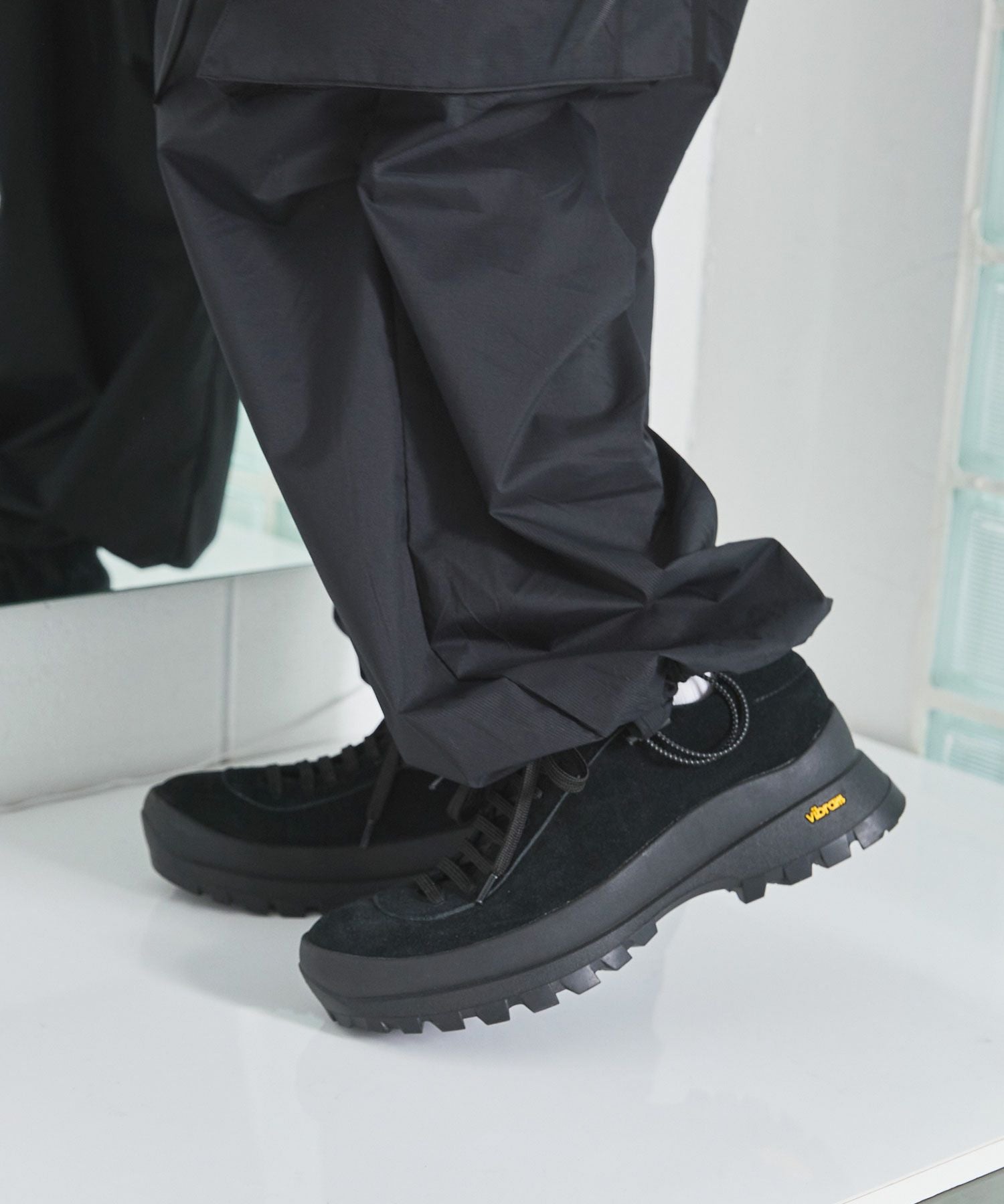 Vibram × OPENING ACT] マイクロリアルスウェードレザーVibram