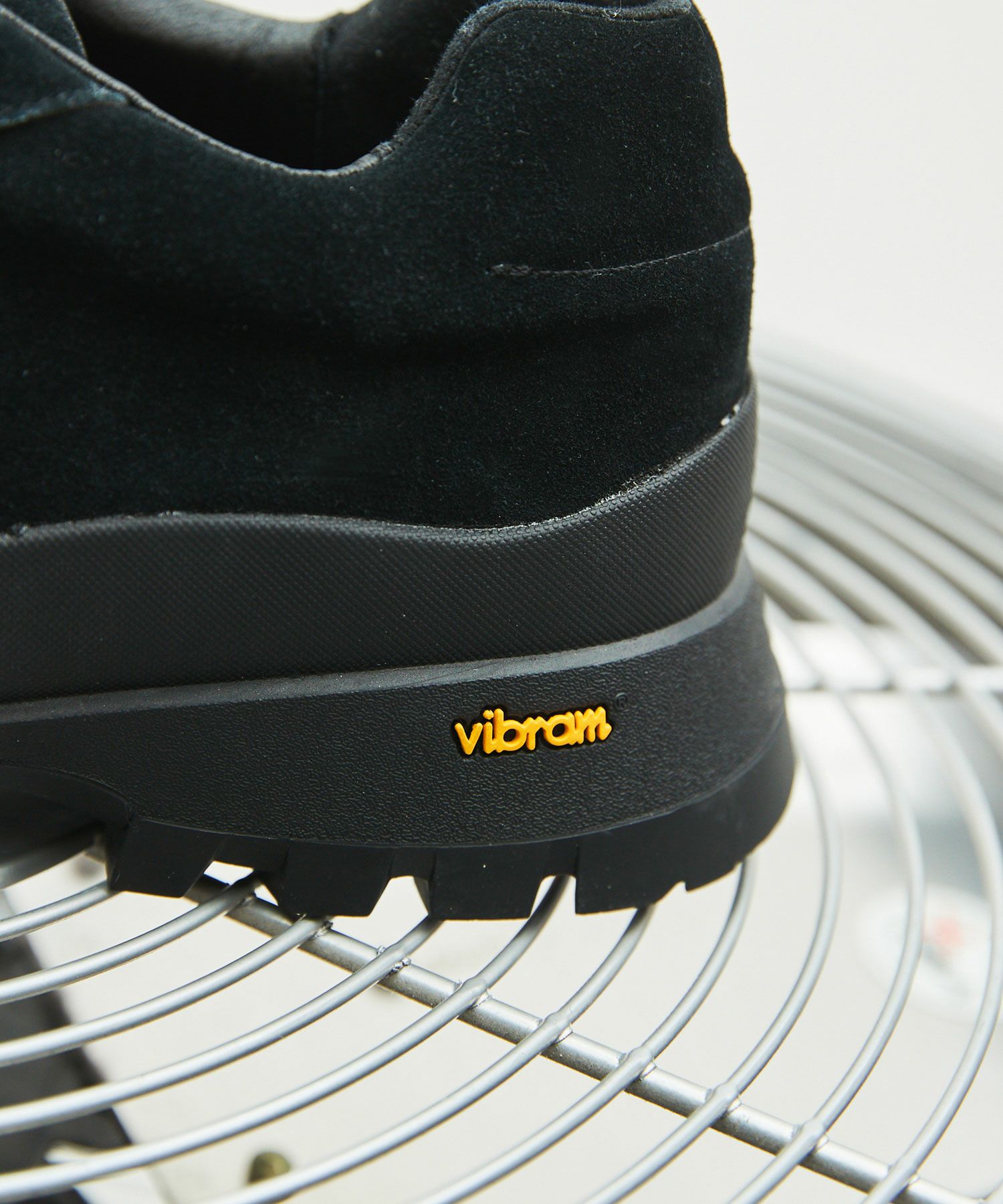 Vibram × OPENING ACT] マイクロリアルスウェードレザーVibram