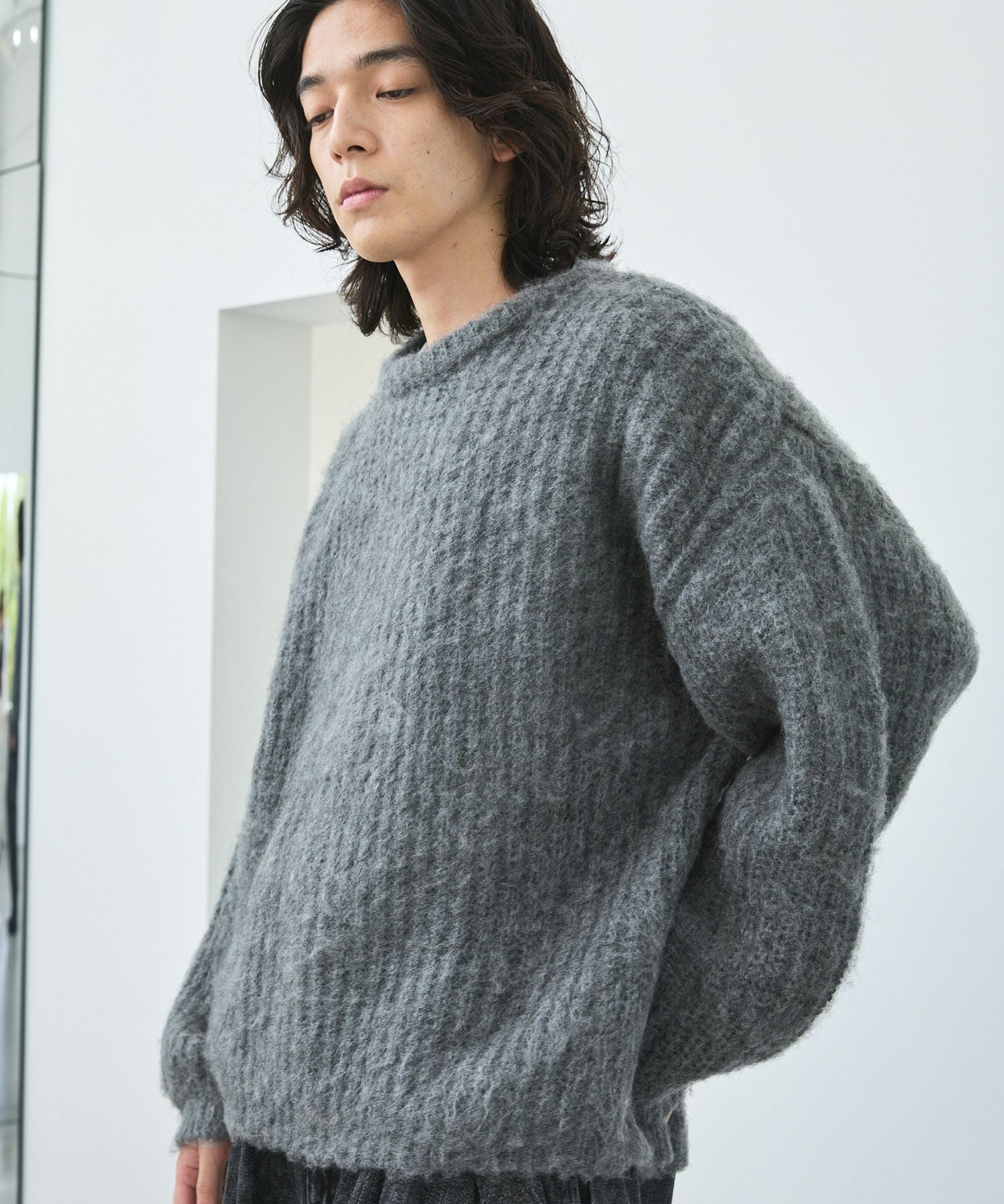 OPENING ACT] モヘアミックスショートレングスクルーネックニット
