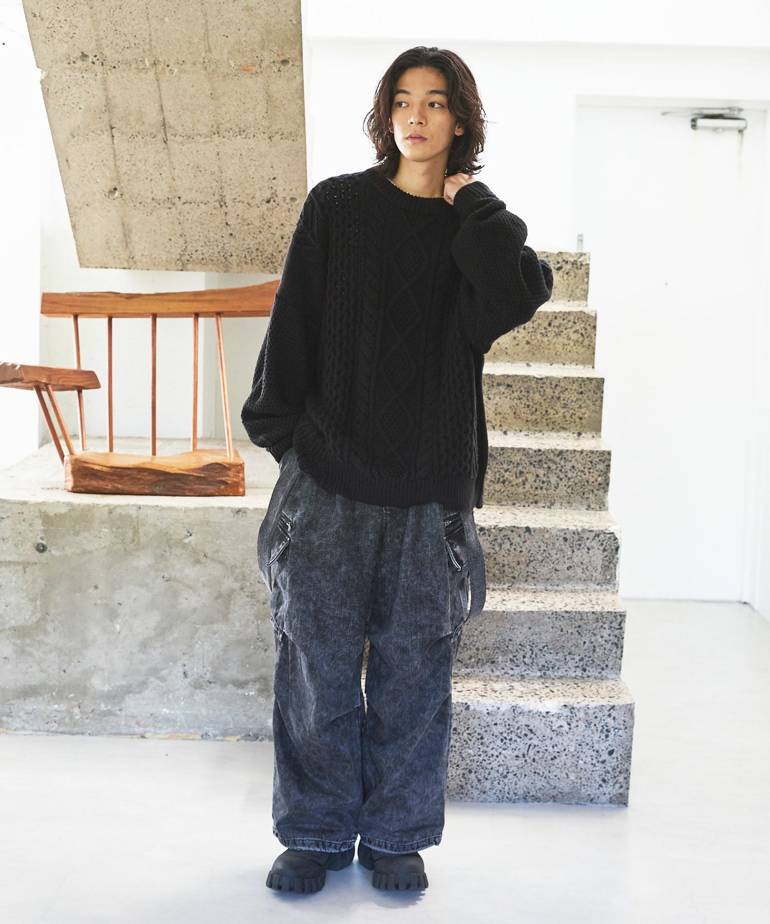 VICTIM × OPENING ACT] Exclusive-DAMEGE CABLE KNIT | OPENING ACT