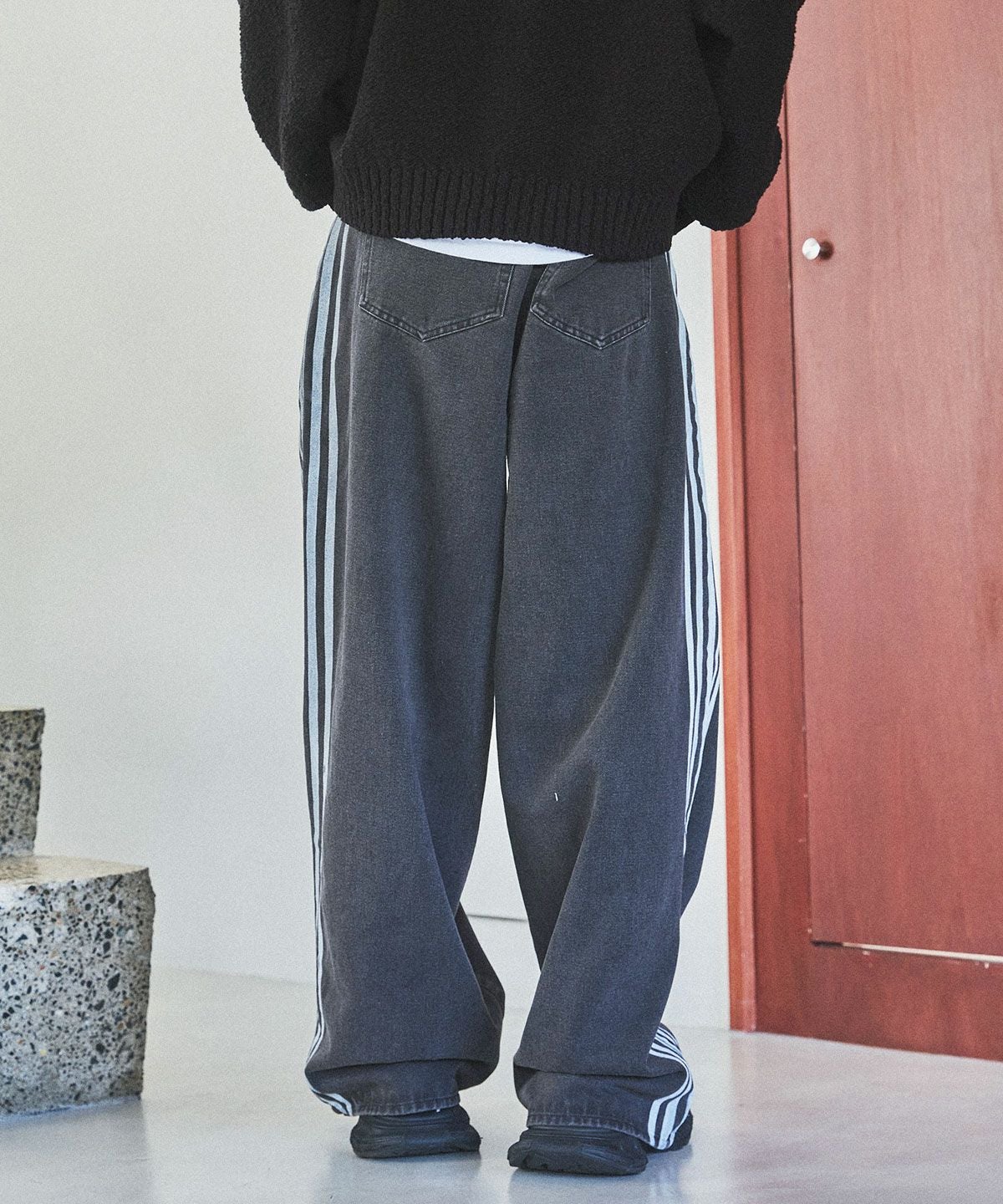 DISCOVERED×OPENING ACT] サイドラインバギーストレートデニム