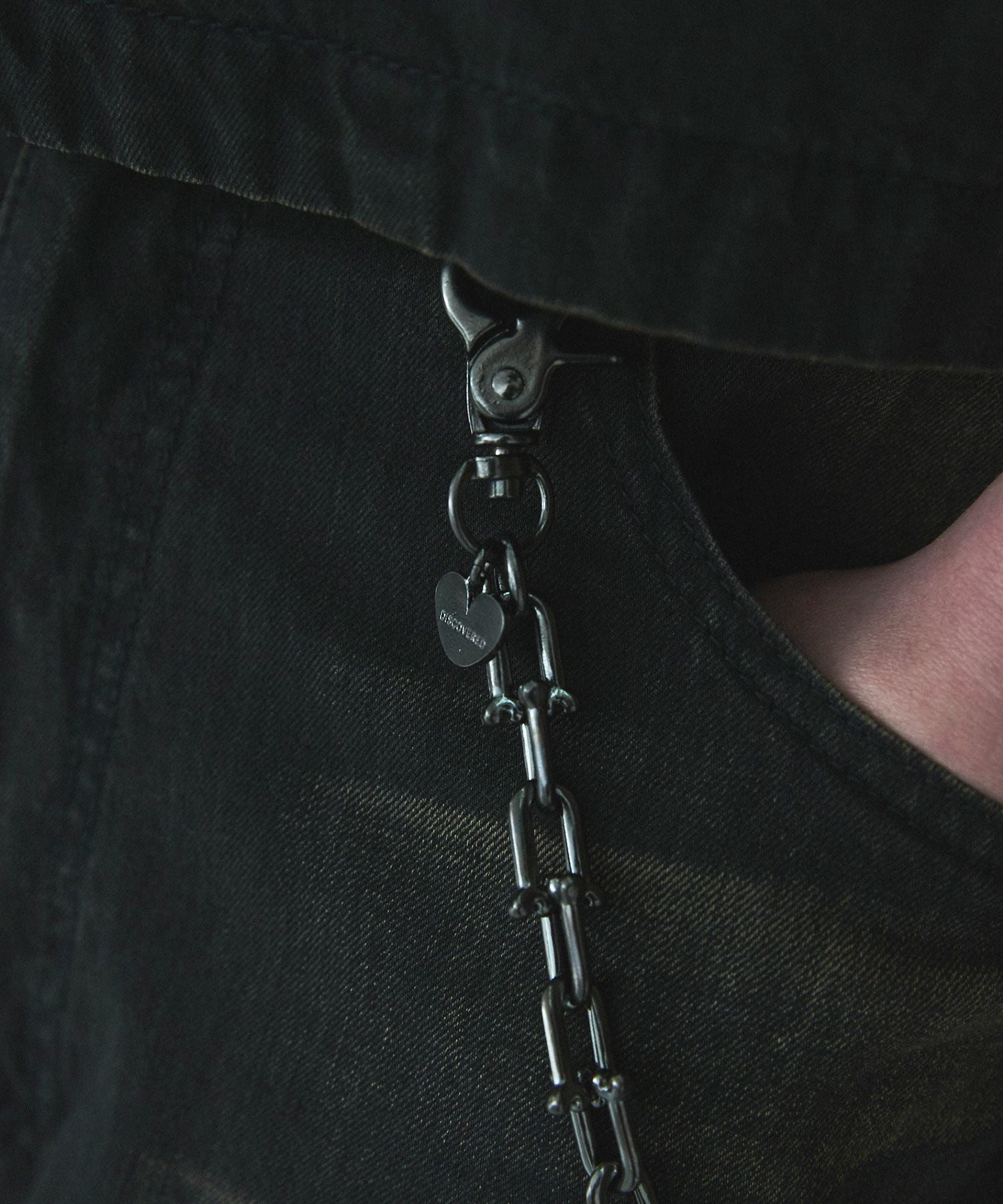 DISCOVERED×OPENING ACT] BONE WALLET CHAIN | OPENING ACT