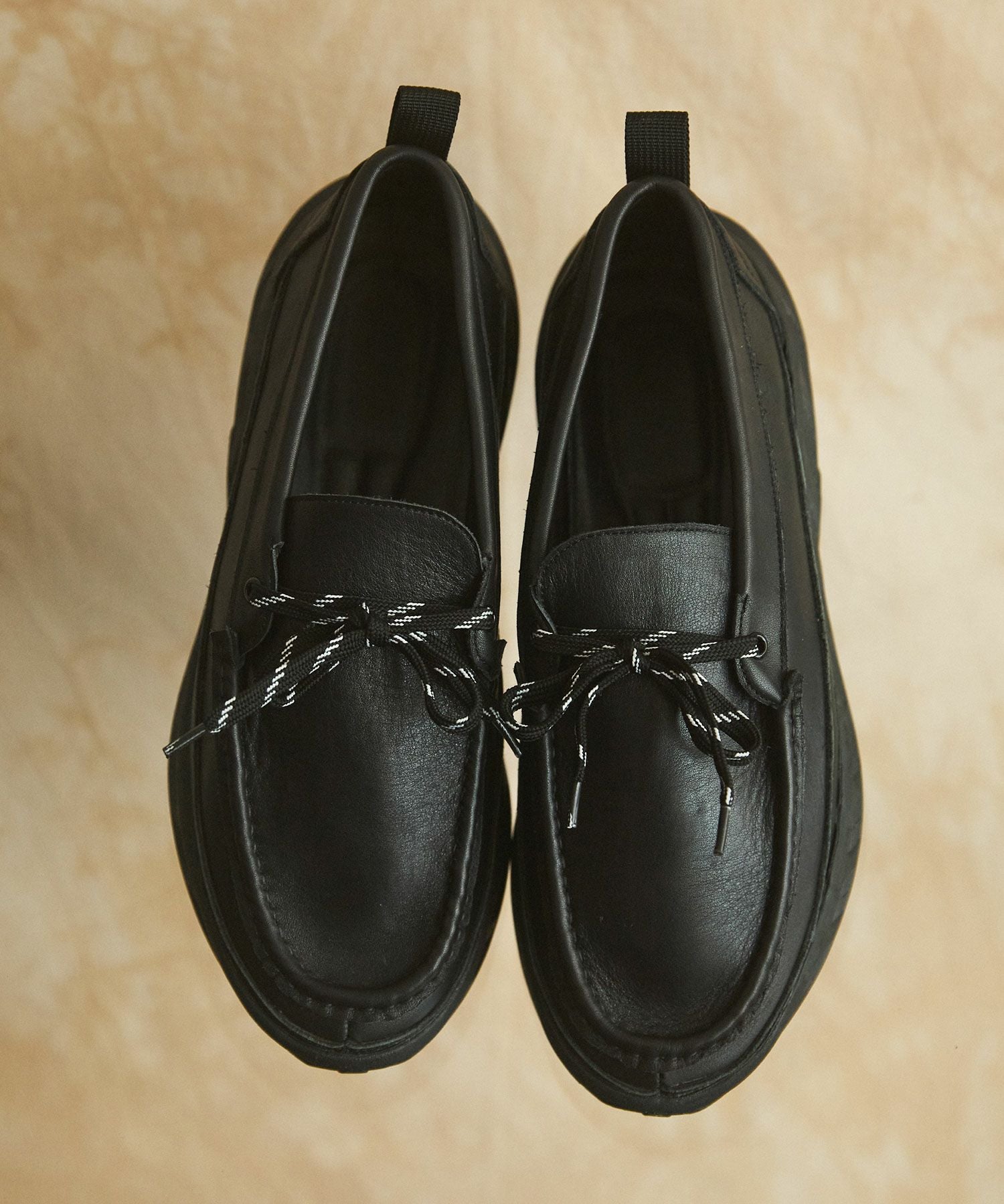 OPENING ACTボリュームVIBRAMソールリアルレザーモカシンスニーカー Vibram × OPENING ACT] ボリュームVIBRAMソールリアルレザーモカシン