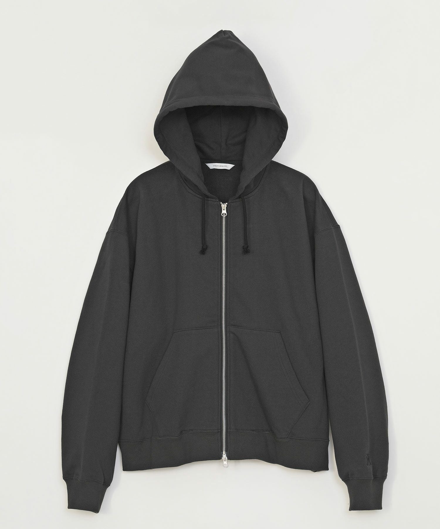 VICTIM] SHORT ZIP PARKA 〓予約販売・2026年2月頃お届け予定
