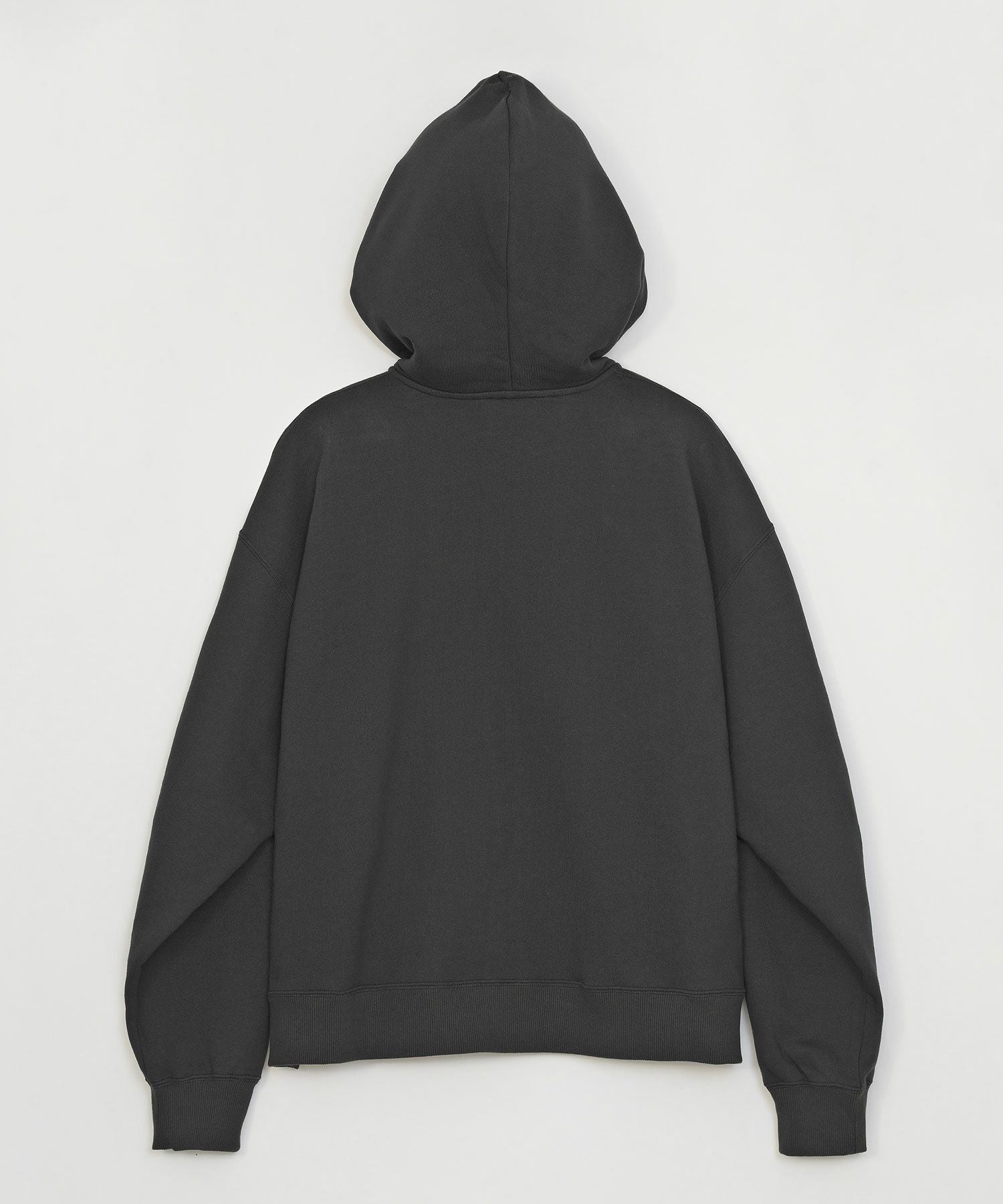 VICTIM] SHORT ZIP PARKA 〓予約販売・2026年2月頃お届け予定
