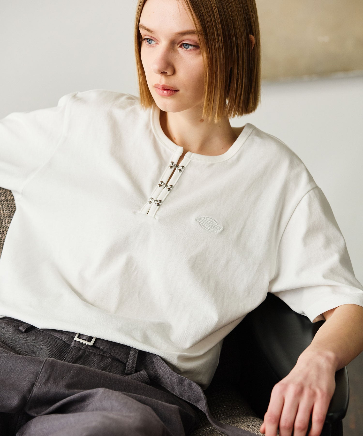 Dickies×OPENING ACT] ヘンリーネックコンパクトTシャツ 〓予約販売・7