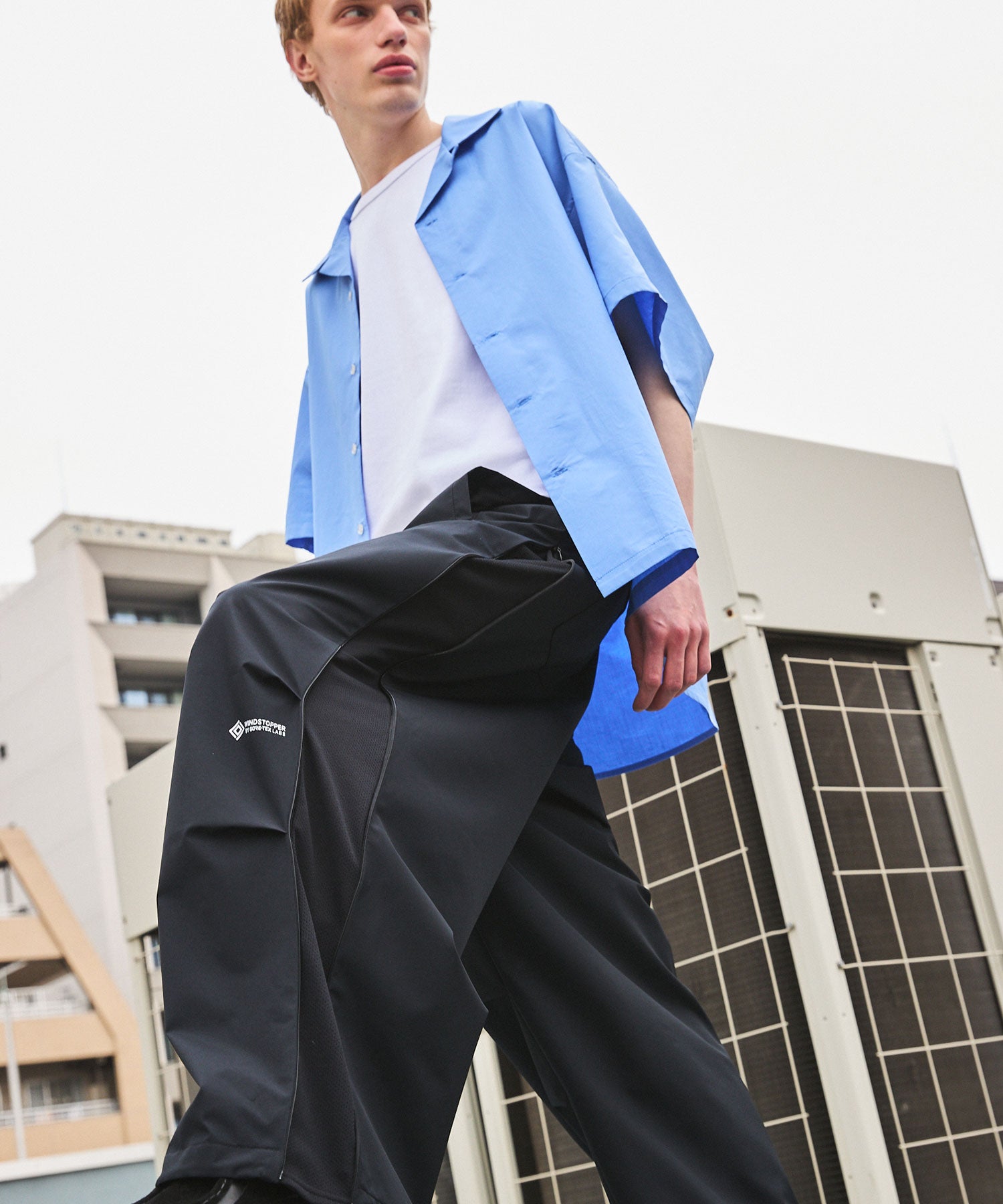 OPENING ACT × +phenix] WINDSTOPPER by GORE-TEX lab サイドベンチ