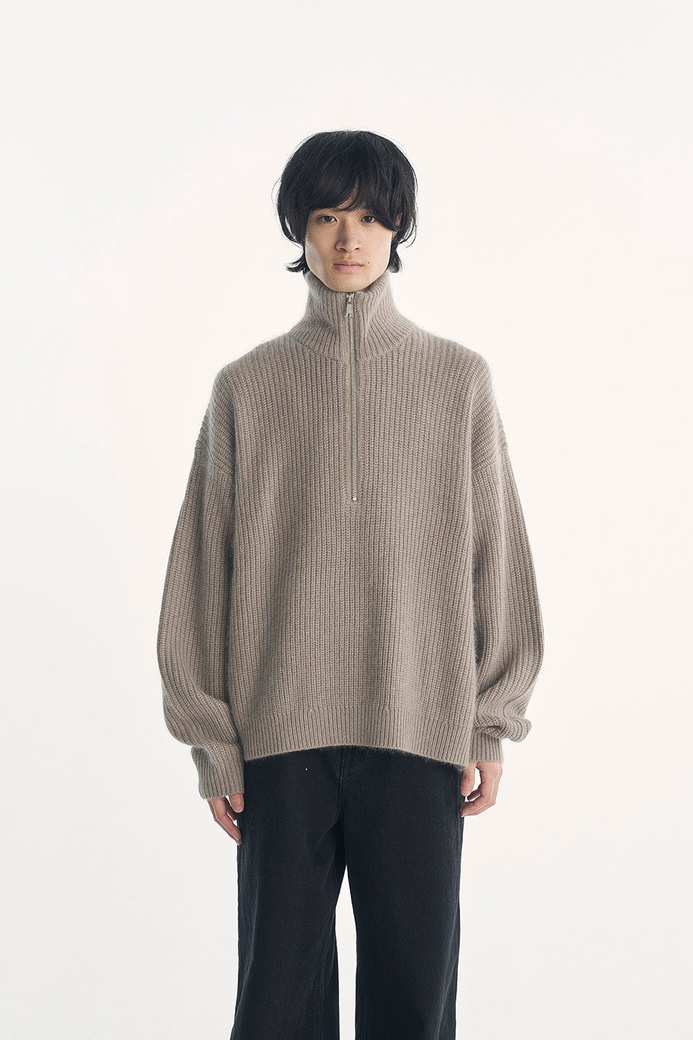 VICTIM] RACCON HALF ZIP KNIT 〓予約販売・10月頃お届け予定