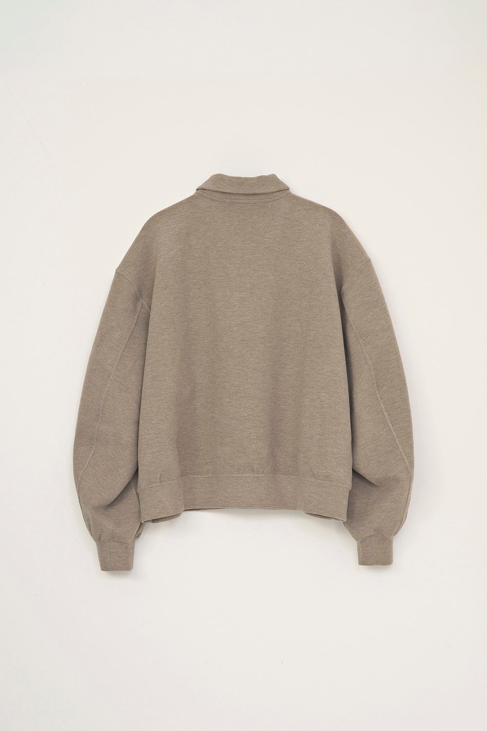 VICTIM] TECH HALF ZIP SWEAT 〓予約販売・9月頃お届け予定