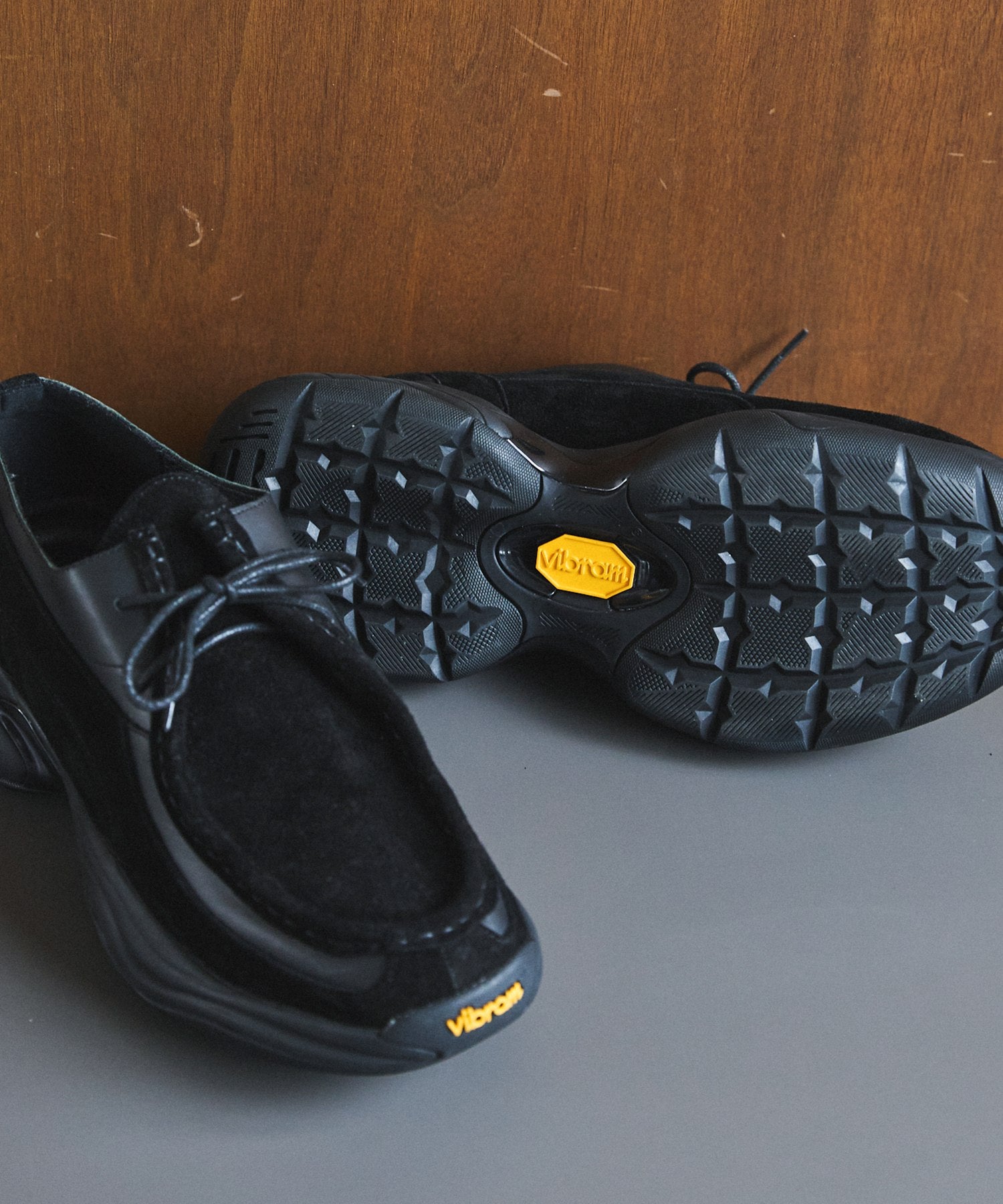 VIBRAM×OPENING ACT] ボリュームVIBRAMソールリアルレザーモカシン