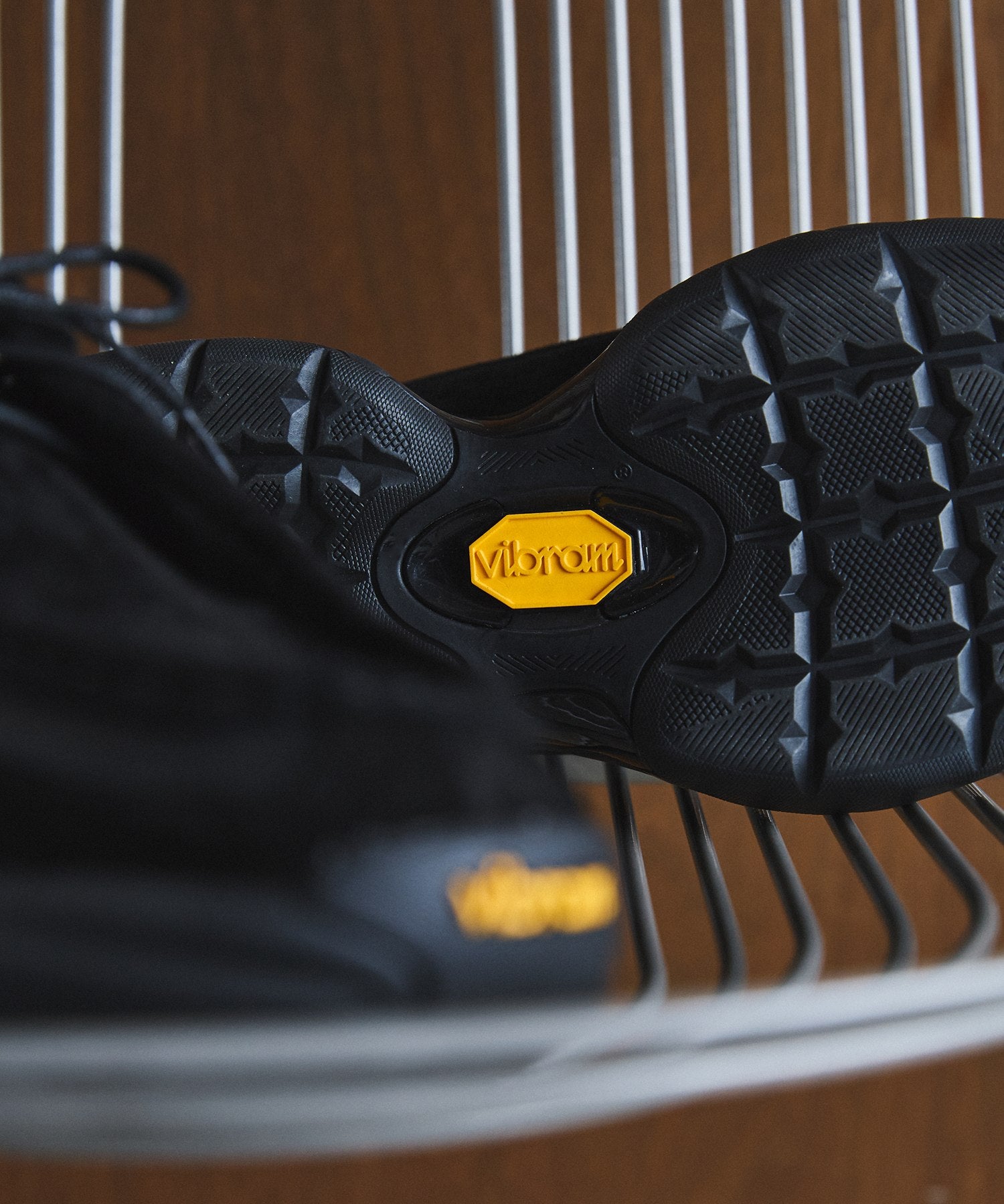 VIBRAM×OPENING ACT] ボリュームVIBRAMソールリアルレザーモカシン