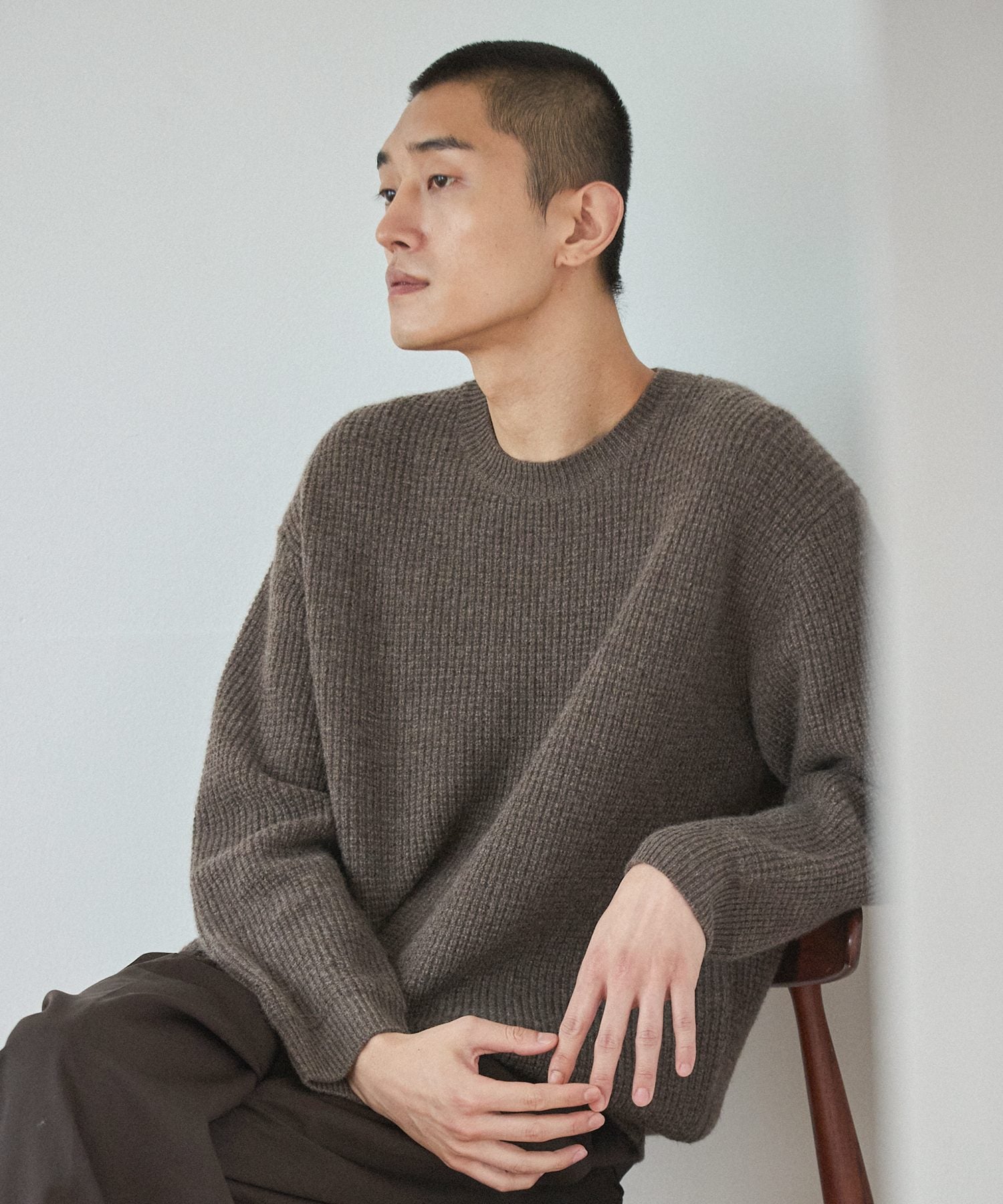【新品】【限定品】BRIEFING カシミアCREW NECK KNIT OPENING ACT] HEAVY WEIGHT PURE CASHMERE 100% CREW NECK KNIT 〓予約